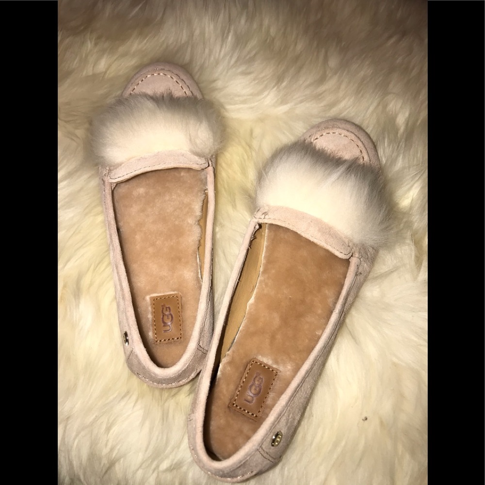 BNWOT UGG Pale Pink Suede Slippers Size 8